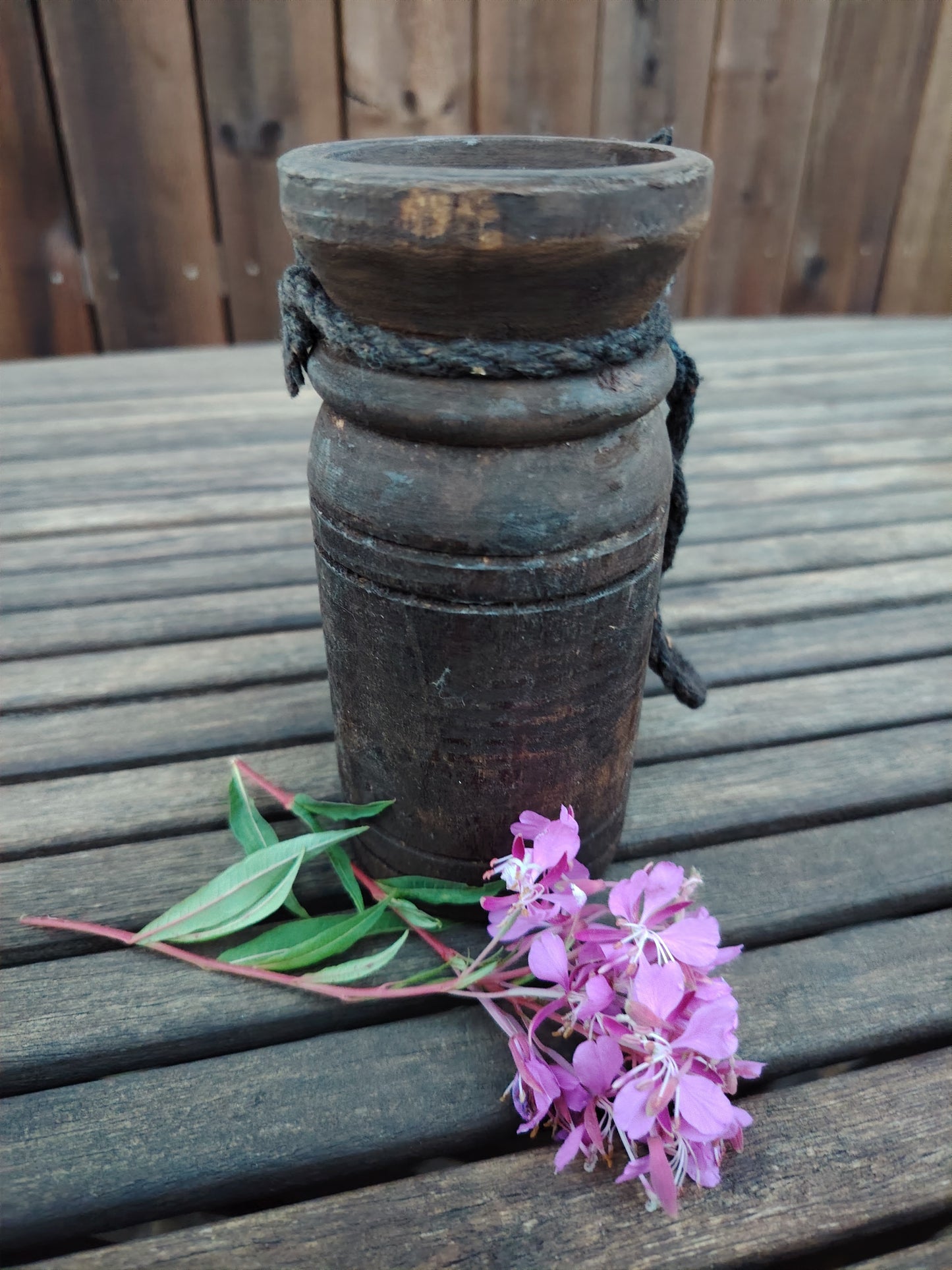 Liten håndlaget krukke, Indisk, #5#